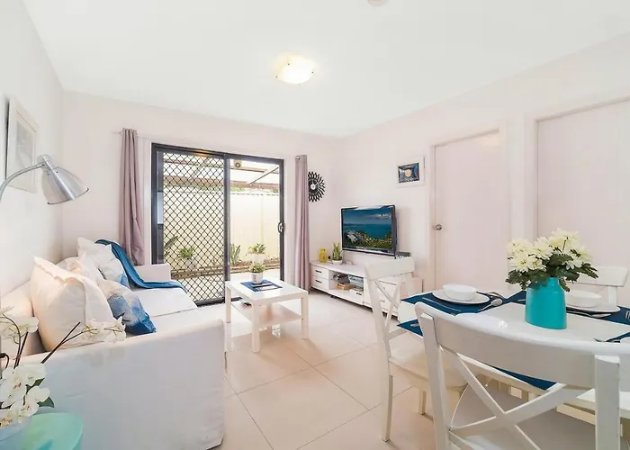 3 Bedrooms Holiday Home Near Sydney Airport